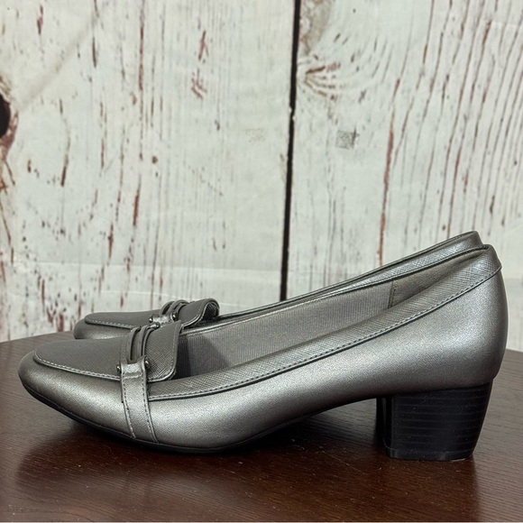 LifeStride soft system greg  Women's Loafers kitten heel 9.5 - Picture 6 of 13